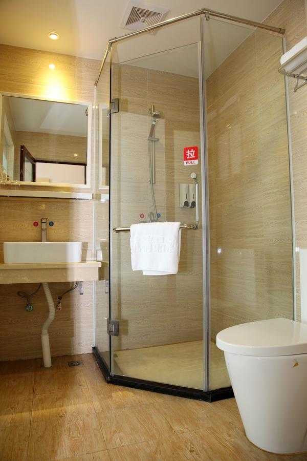 Shenzhen Voyage Boutique Hotel Exterior foto